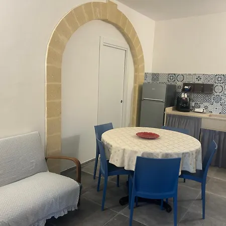Villino Lipari Laguna Dello Stagnone Bed & Breakfast