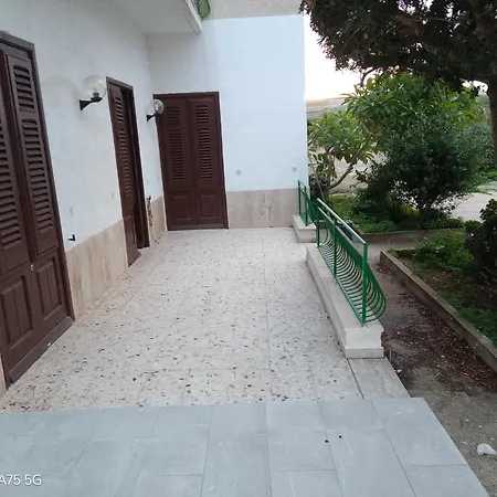 Villino Lipari Laguna Dello Stagnone Bed & Breakfast